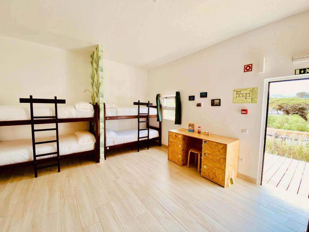 Oasis Backpackers Hostel Sintra Surf Colares Buitenkant foto