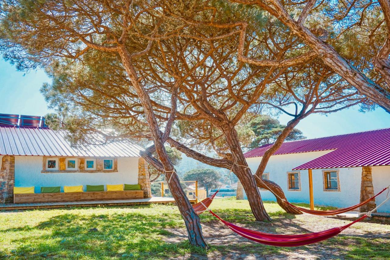 Oasis Backpackers Hostel Sintra Surf Colares Buitenkant foto