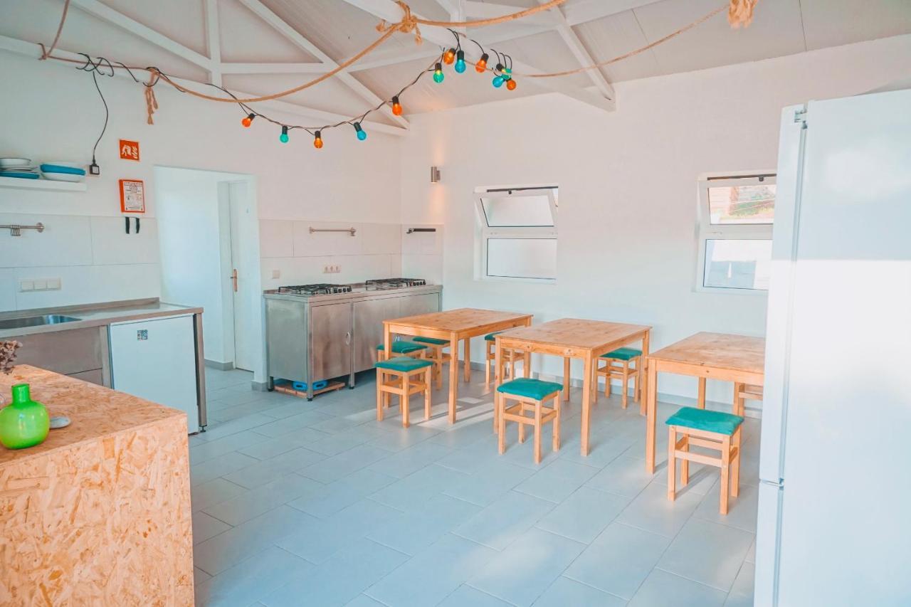 Oasis Backpackers Hostel Sintra Surf Colares Buitenkant foto