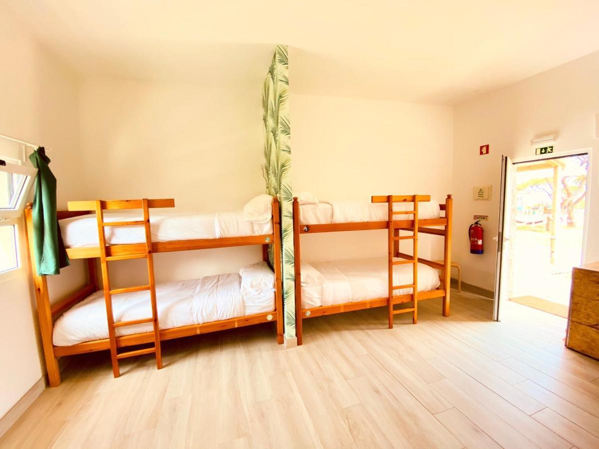 Oasis Backpackers Hostel Sintra Surf Colares Buitenkant foto